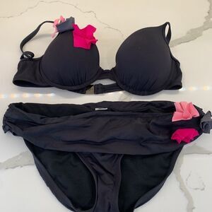 Bikini two piece bathing suit